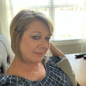 Meet your Posher, Janet